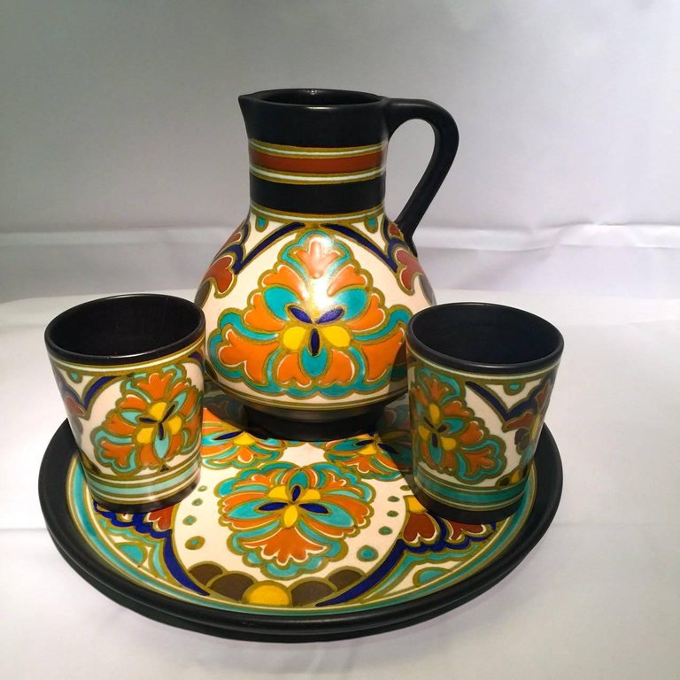 Conjunto de água em porcelana holandesa Art Nouveau com policramia... - foto 6 de 6