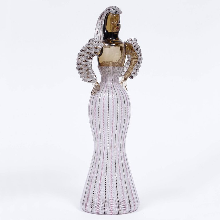 Escultura em vidro artistico soprado de Murano, representando mulher... - foto 4 de 5