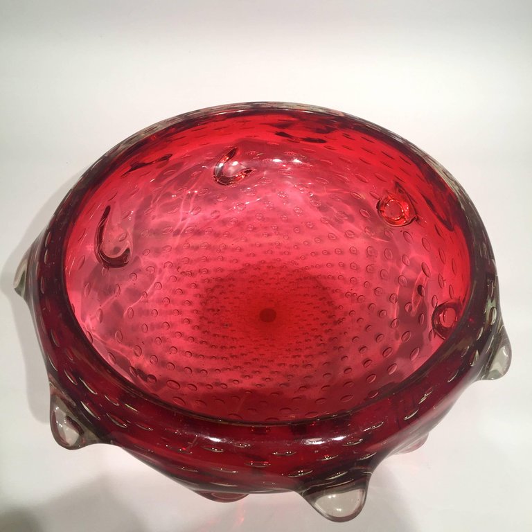 Centro de mesa em vidro artistico soprado de Murano na cor rubi com... - foto 2 de 4