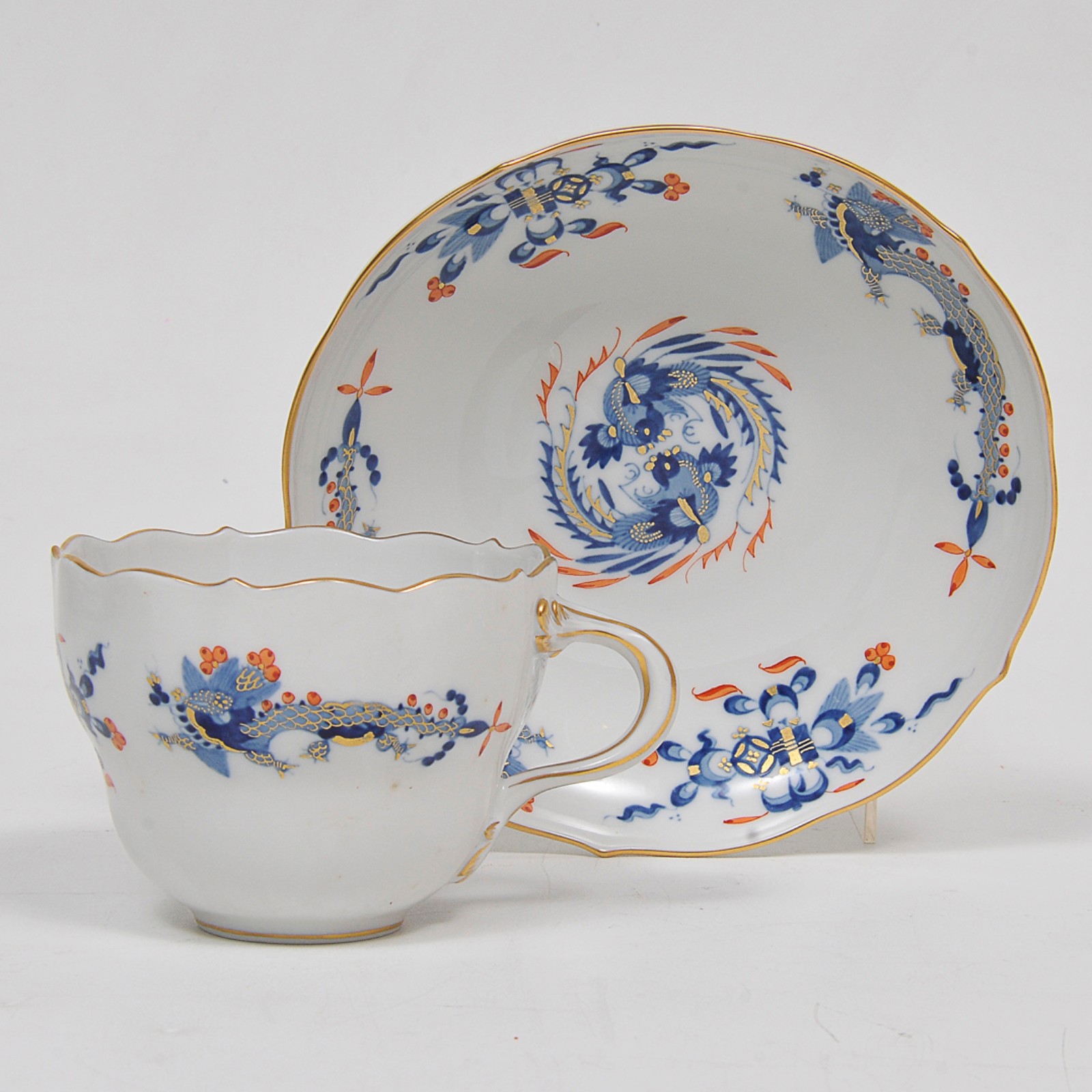 MEISSEN - Aparelho de chá em porcelana alemã na cor branca decorada... - foto 3 de 5