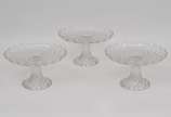 Lote composto por 3 porta doces em Demi cristal... - Lote composto por 3 porta doces em Demi cristal translúcido ricamente lapidada com borda ondulada e retorcidos.