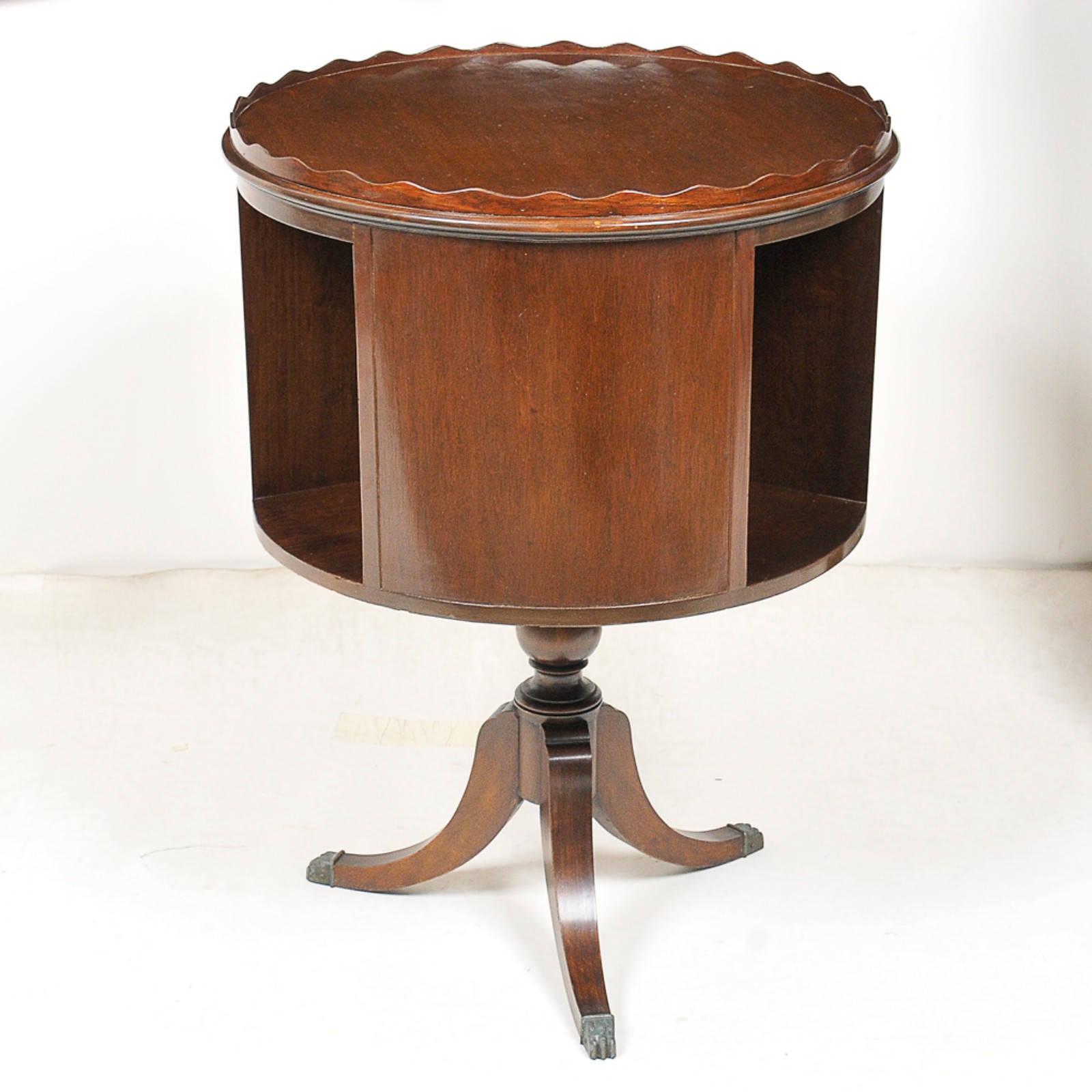 "Drum Table", mesa de apoio inglesa em madeira lustrada com tampo... - foto 1 de 4