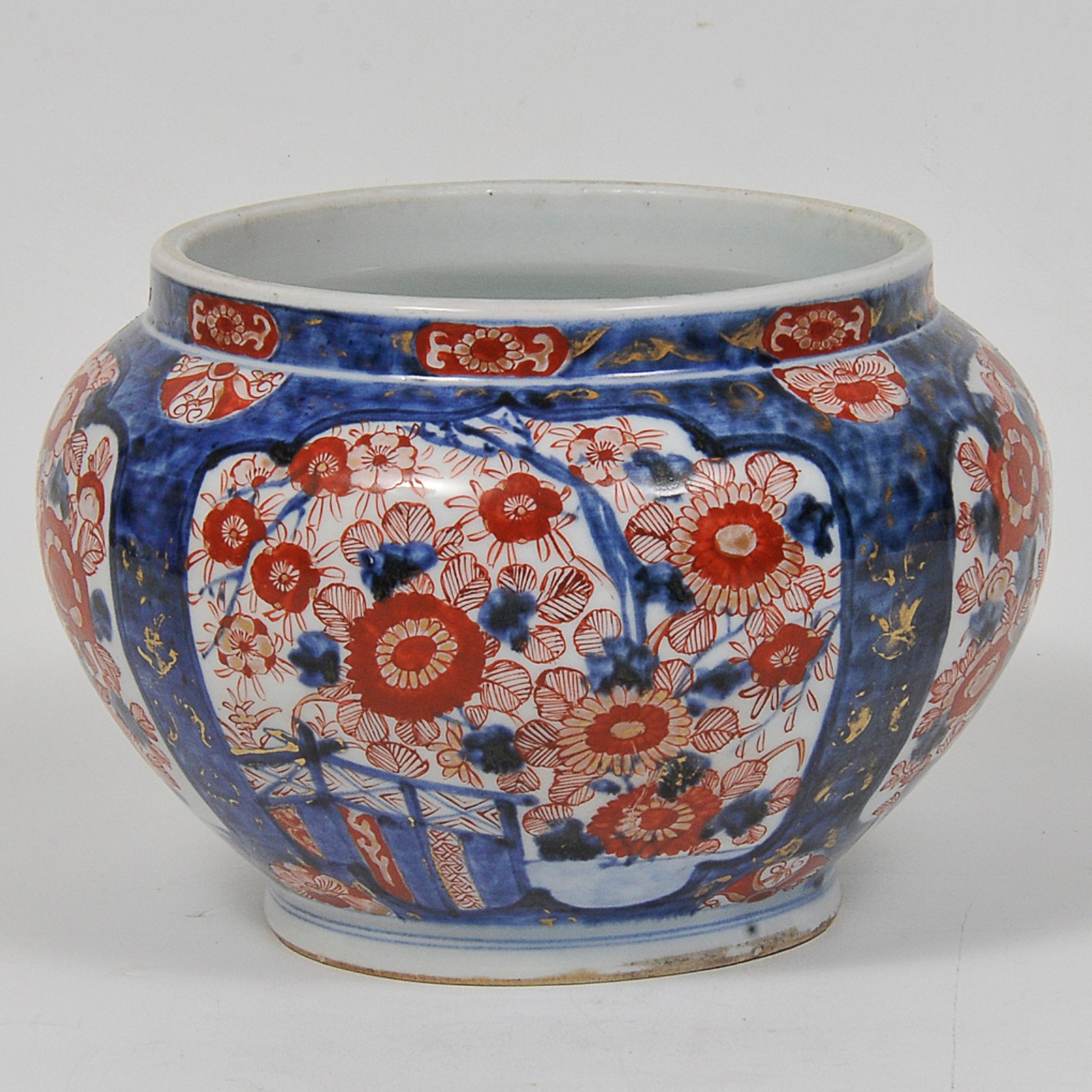 Cachepot em porcelana chinesa Imari ricamente policromado com... - foto 1 de 4