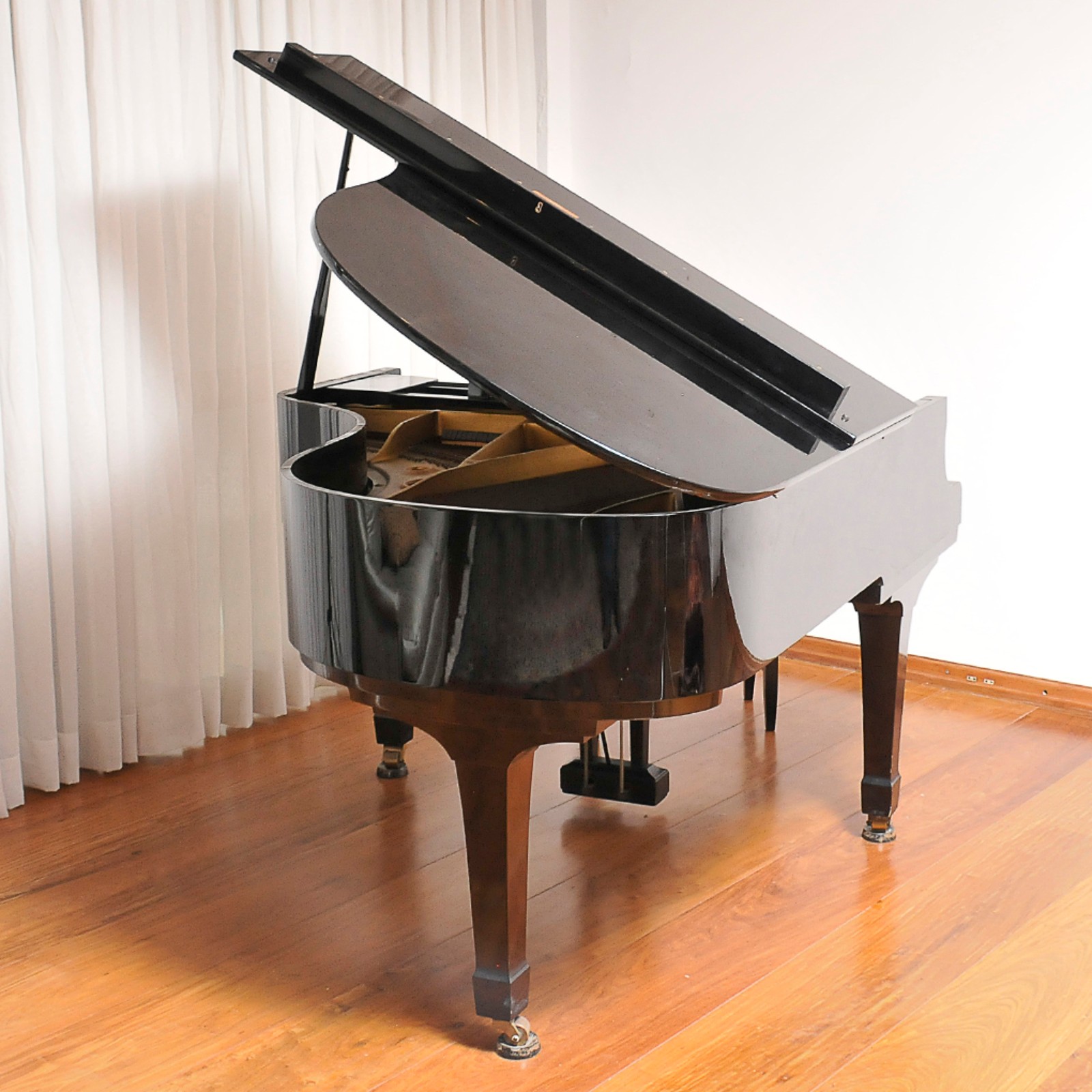 Grande piano de cauda manufatura Yamaha modelo NIPPON GAKKI séries... - foto 2 de 10