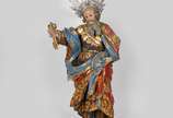 São Pedro, Séc XX - Imagem de São Pedro em madeira dourada e policromada, possivelmente portuguesa. Acompanha resplendor em prata, medindo 94 x 29 cm se esplendor e com 1