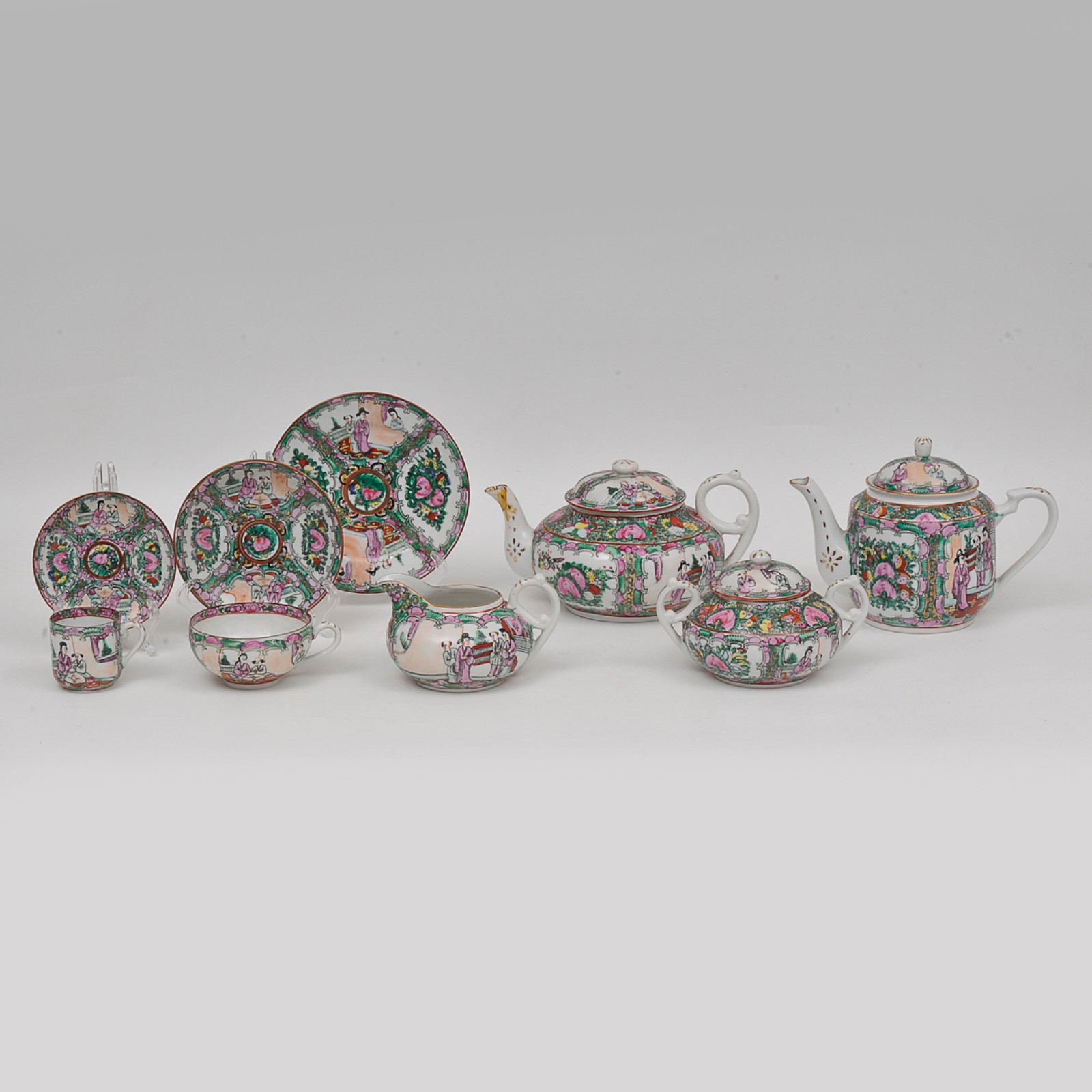 MANDARIN - Conjunto de chá e café em porcelana oriental ricamente... - foto 2 de 6