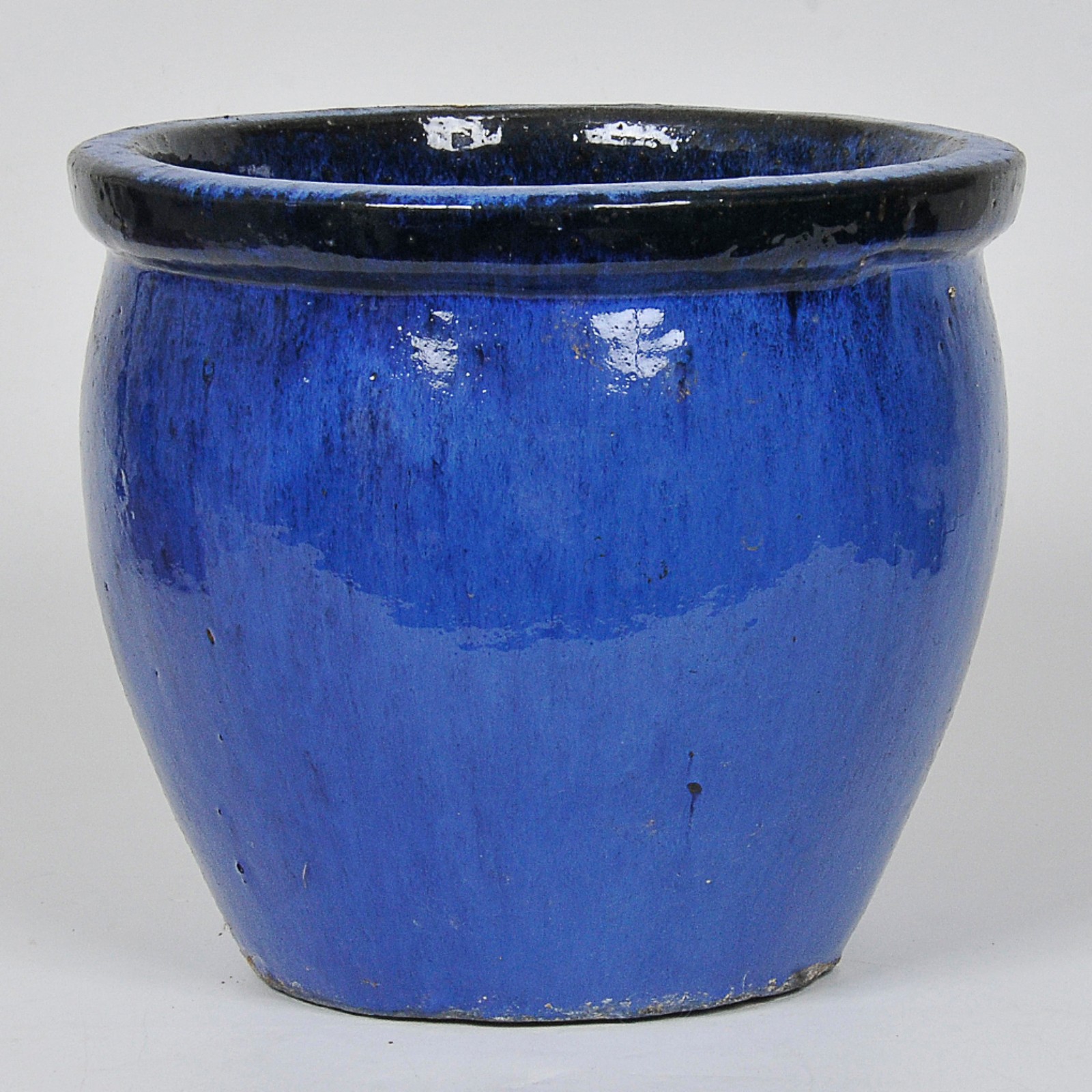 Cachepot em cerâmica vitrificada nas cores azul e preto esmaltado. - foto 1 de 2