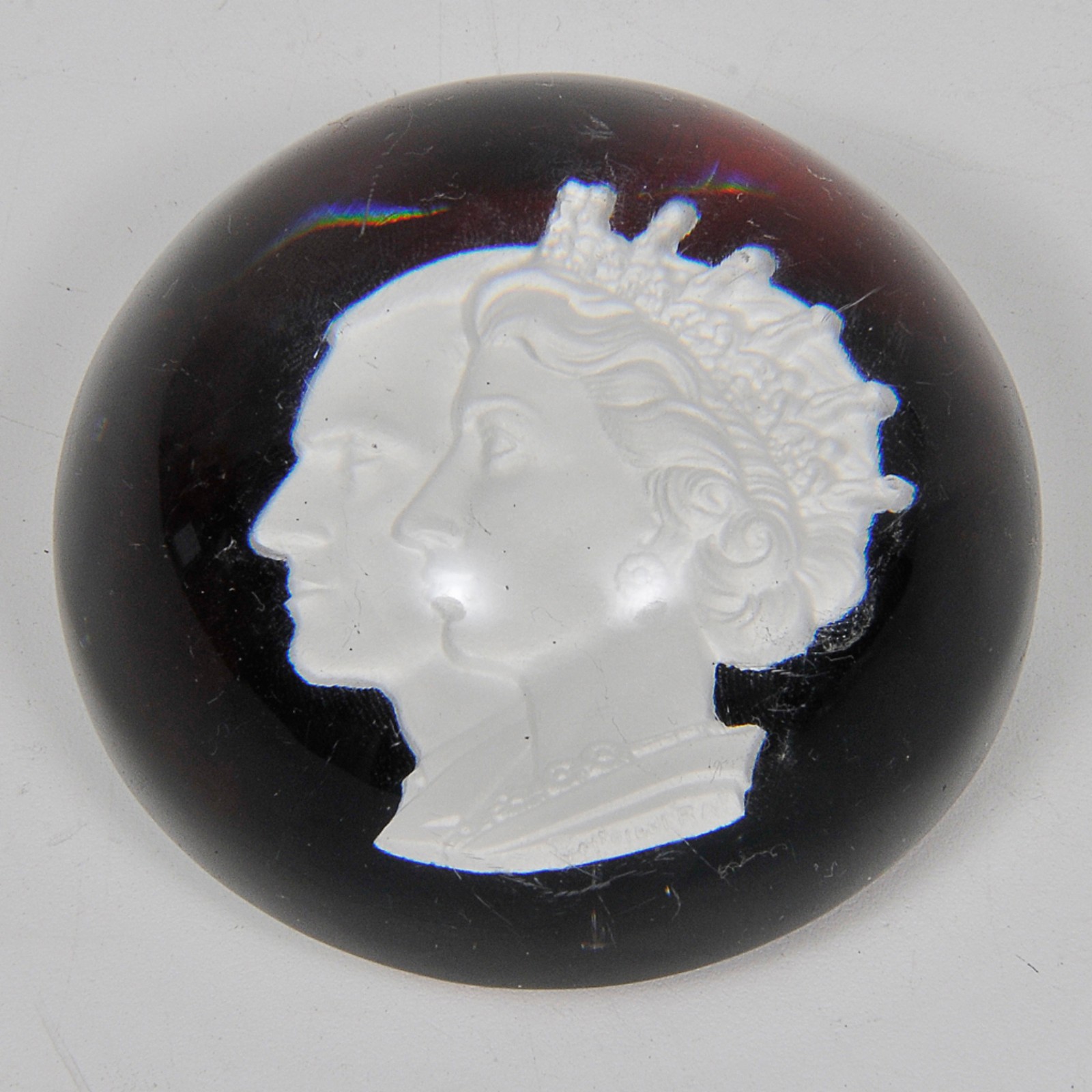 Antigo peso de papel de coleção em cristal acetado double rubi com... - foto 1 de 3