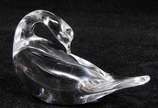 Par de esculturas em bloco de cristal translúci... - Par de esculturas em bloco de cristal translúcido representando " Cisne ". 