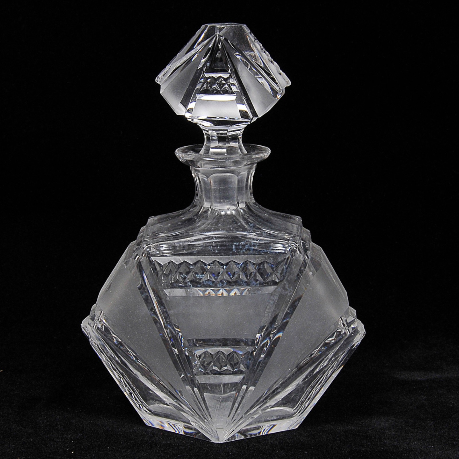 Licoreira de coleção em cristal europeu translúcido ricamente... - foto 1 de 2