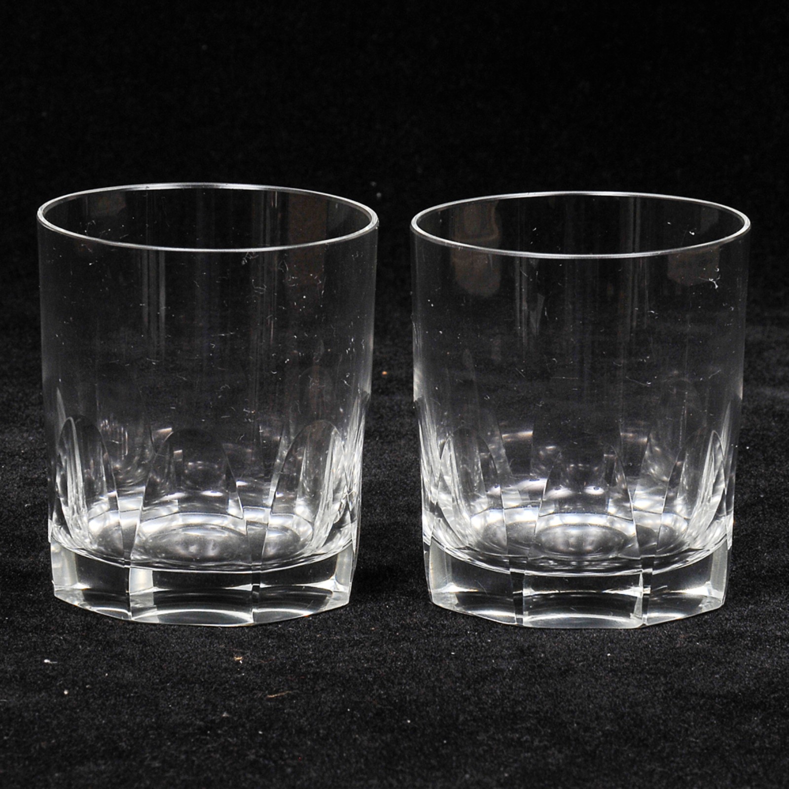 Lote composto por 9 copos para whisky em cristal translúcido... - foto 1 de 2