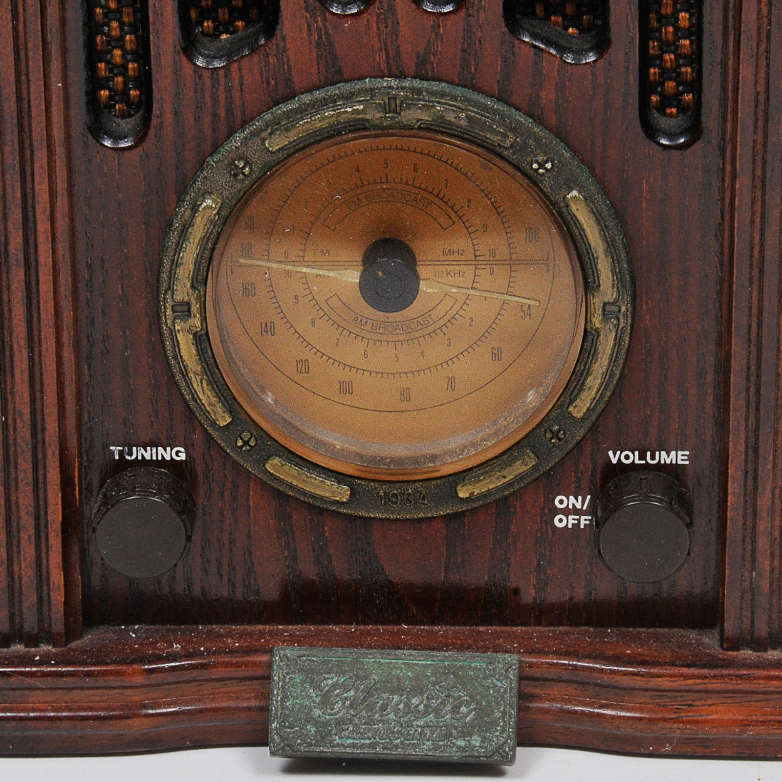 COLECIONISMO -Rádio de coleção vintage com caixa em madeira... - foto 3 de 4