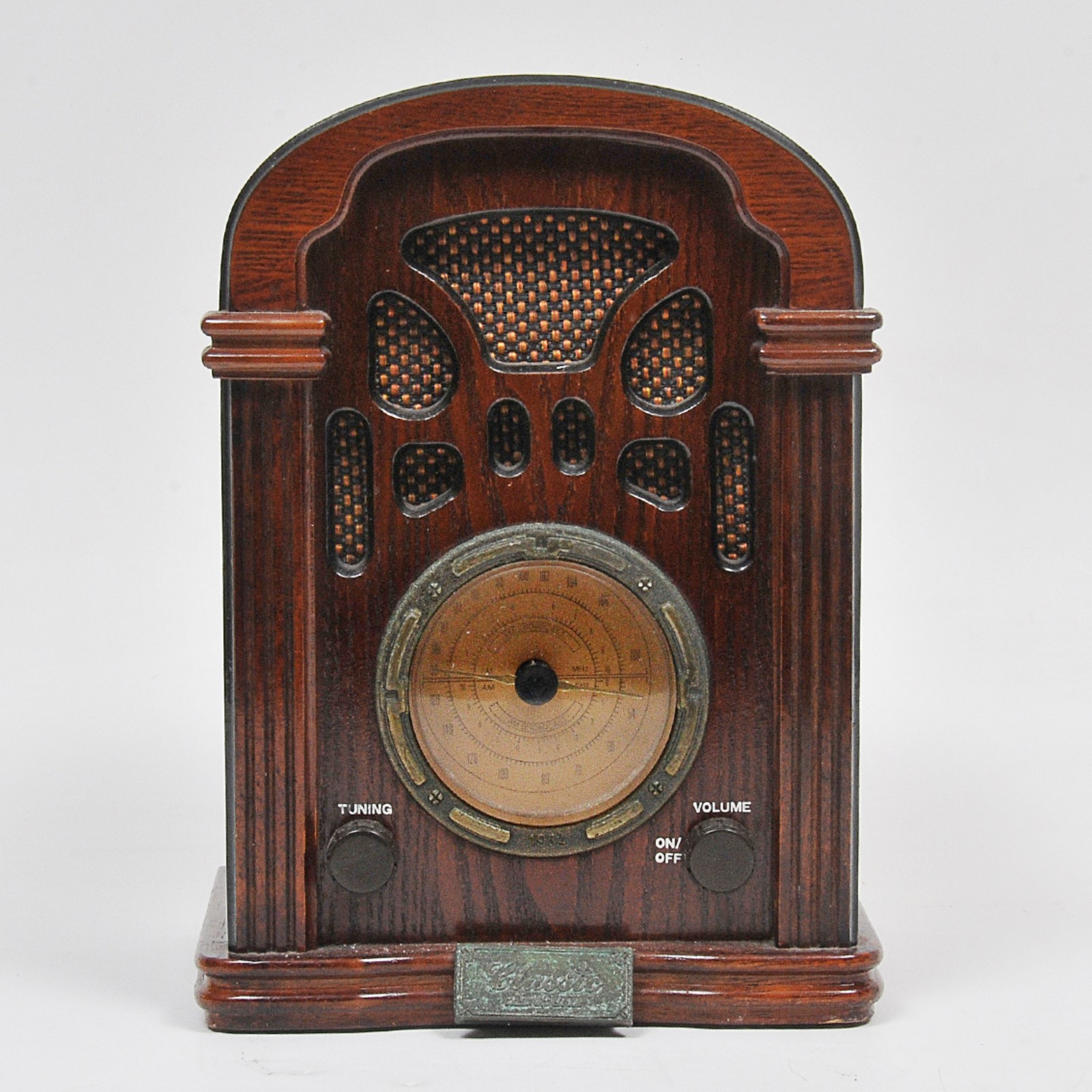 COLECIONISMO -Rádio de coleção vintage com caixa em madeira... - foto 1 de 4