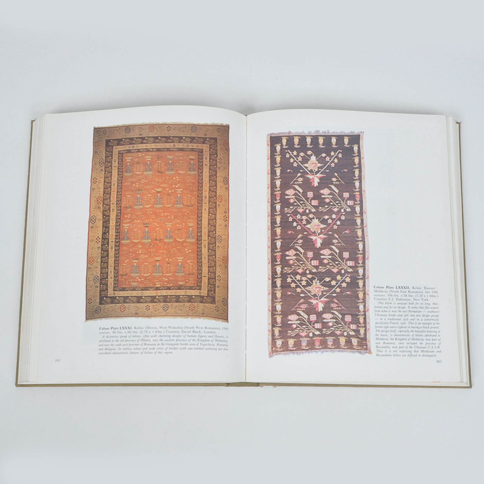 European and American Carpets and Rugs - Tapetes Europeus e Americanos - foto 2 de 4