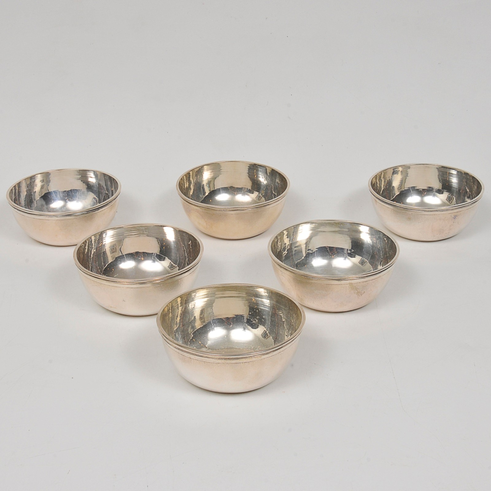 Conjunto de 6 lavandas de formato circular em prata oriental... - foto 4 de 4