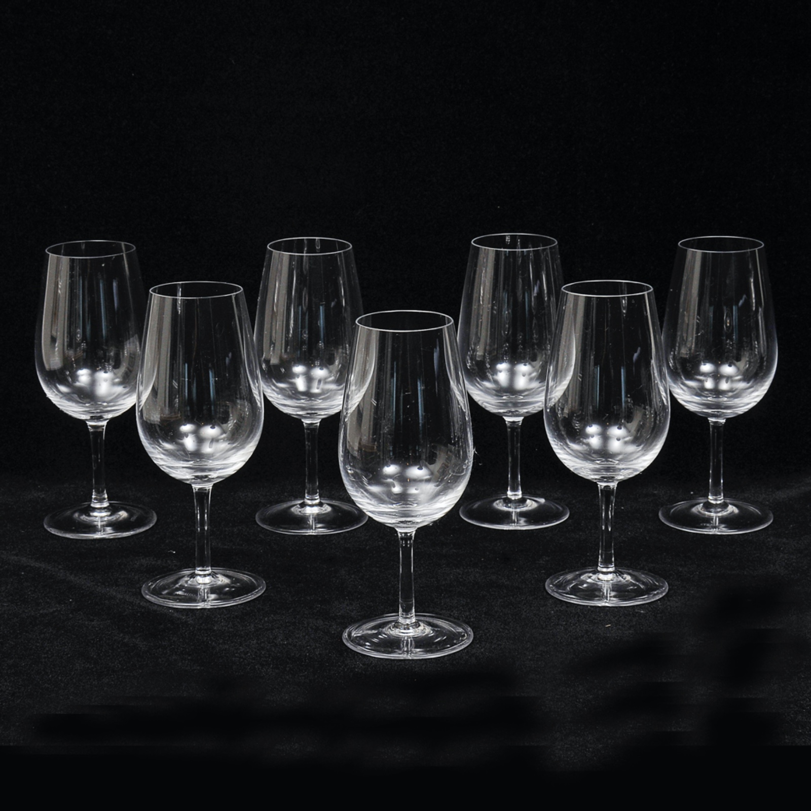 Lote composto de 6 taças para vinho tinto em cristal translúcido... - foto 2 de 4