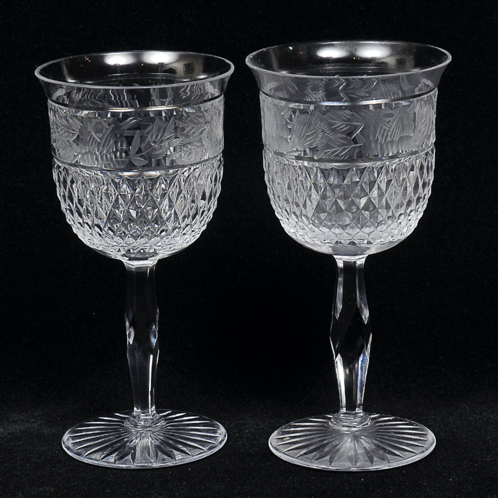 Lote composto por 10 taças para vinho branco em cristal francês... - foto 3 de 3