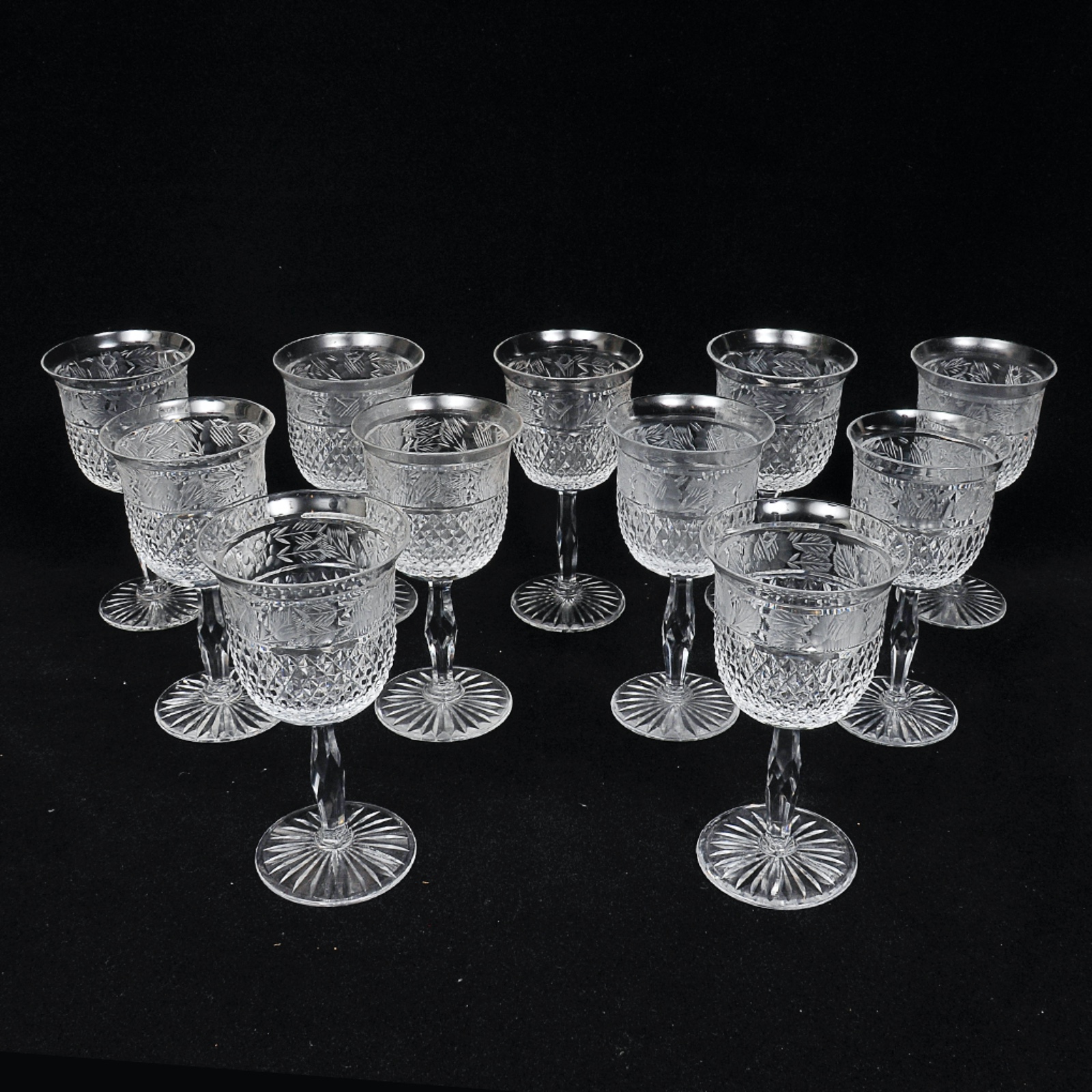Lote composto por 10 taças para vinho branco em cristal francês... - foto 2 de 3