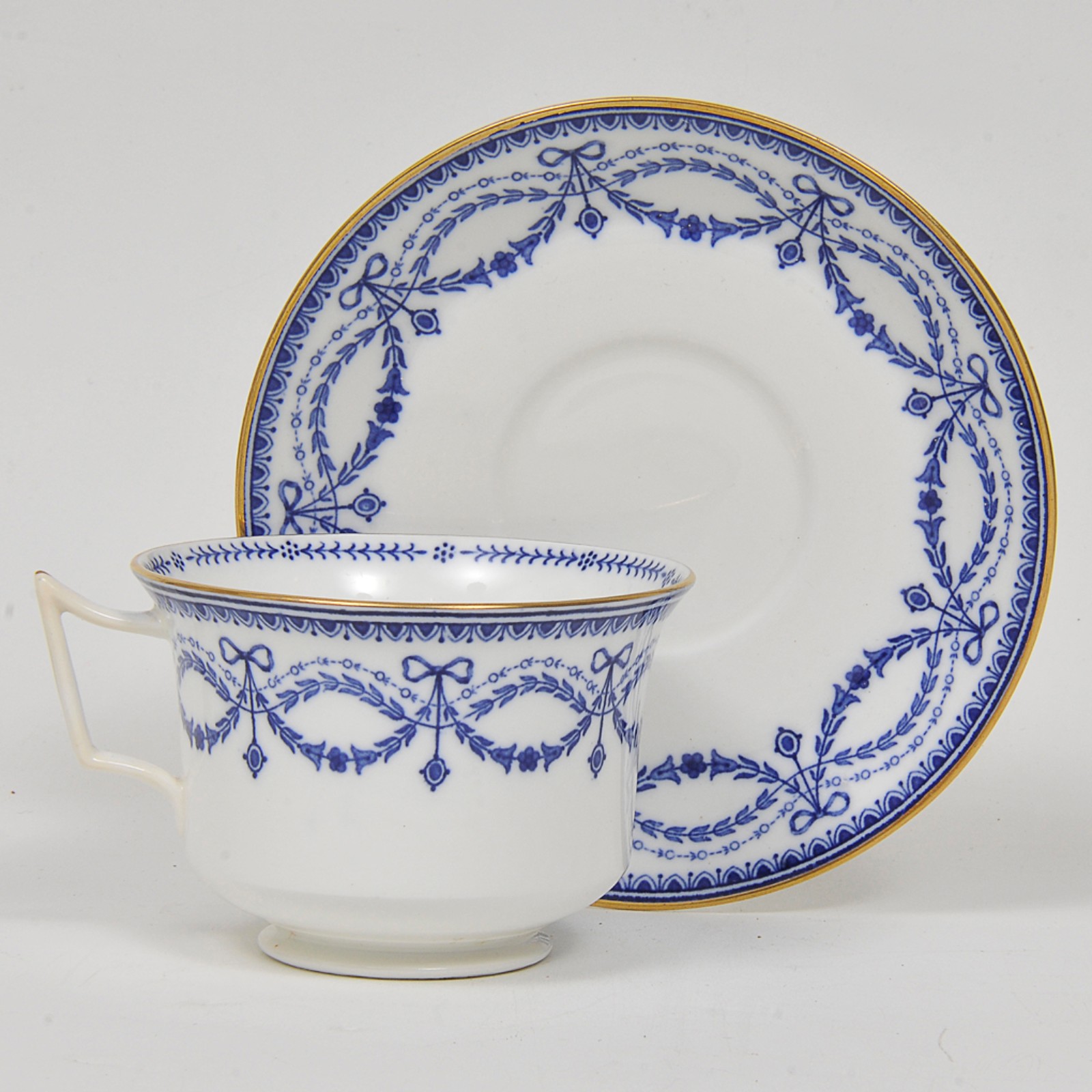Conjunto para sobremesa em porcelana inglesa manufatura Wedgwood nas... - foto 2 de 4