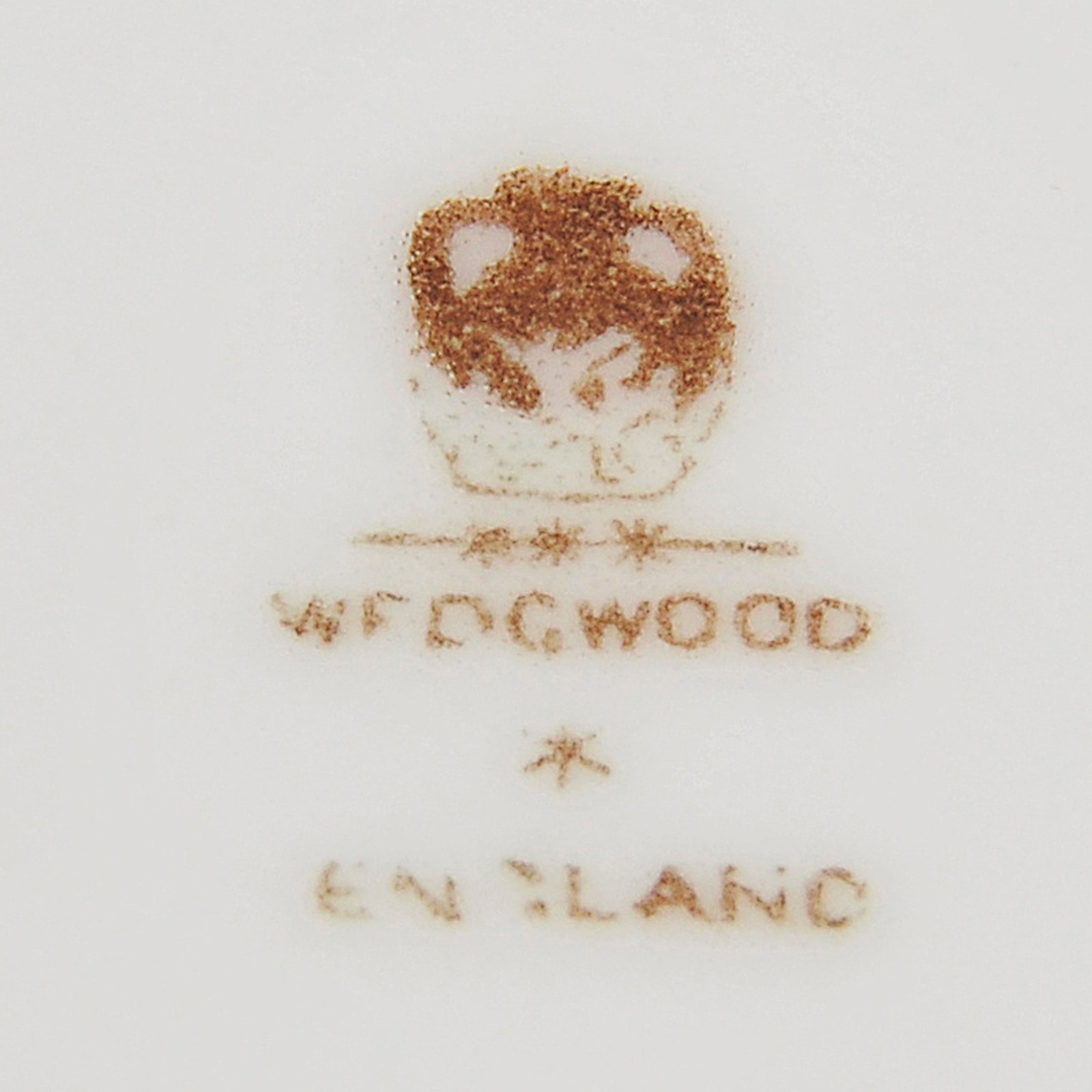 Conjunto para sobremesa em porcelana inglesa manufatura Wedgwood nas... - foto 4 de 4