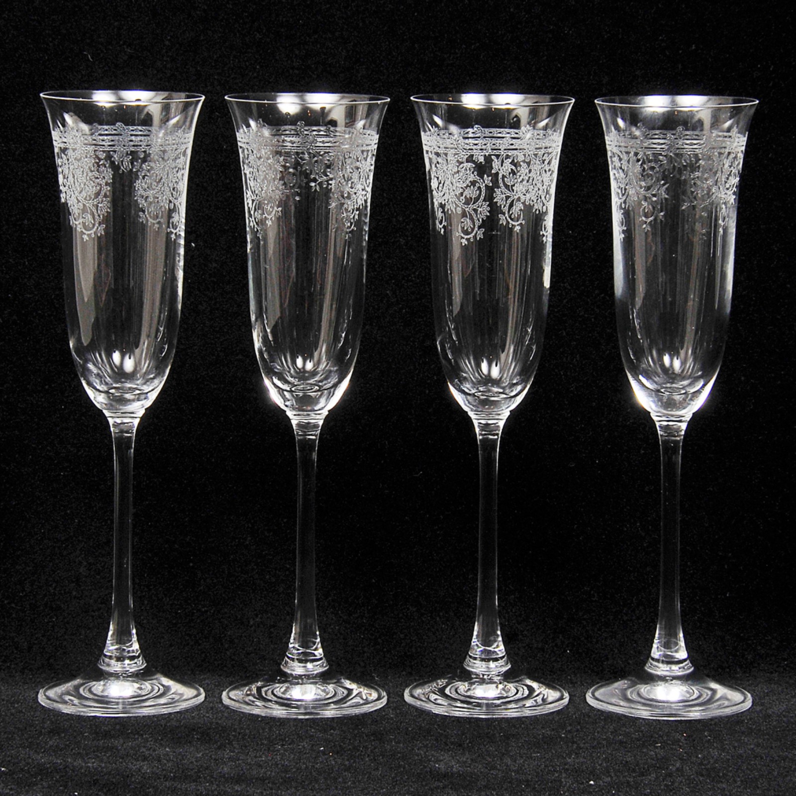 Lote composto por 11 flouits em fino cristal francês do século XIX... - foto 3 de 3