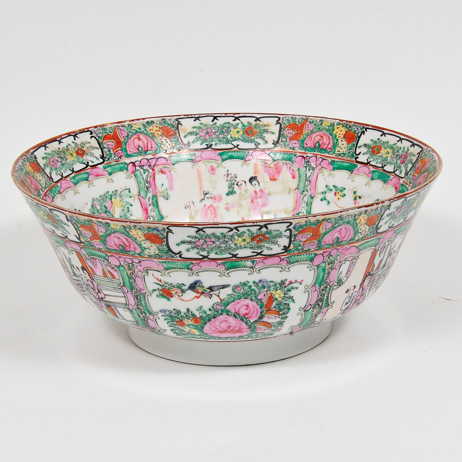 Grande bowl em porcelana oriental ao gosto mandarim decorado com... - foto 2 de 6