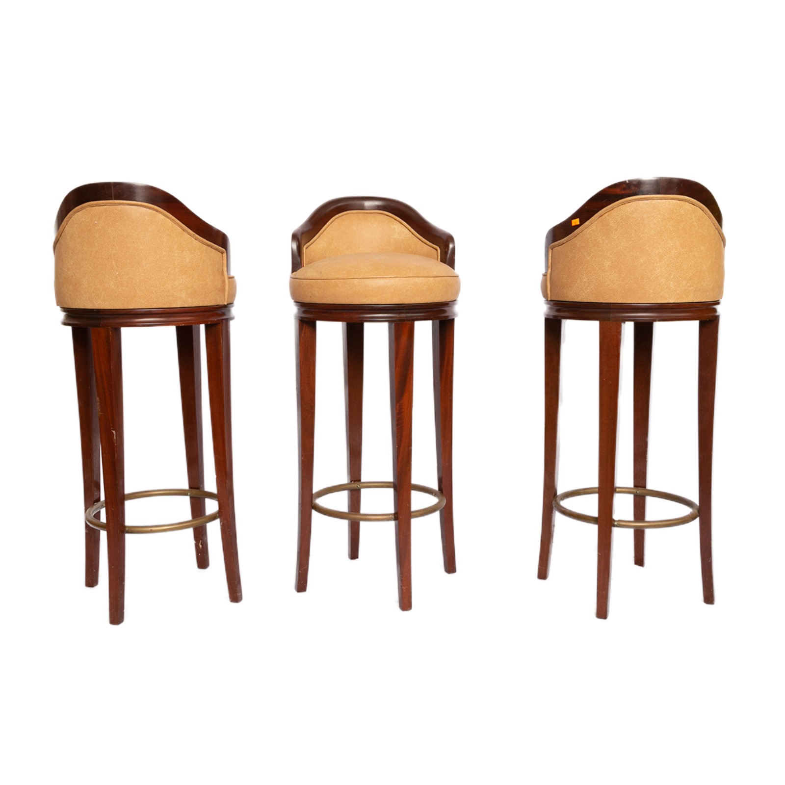 Lote composto por 3 banquetas de bar estilo inglês em madeira nobre... - foto 2 de 2