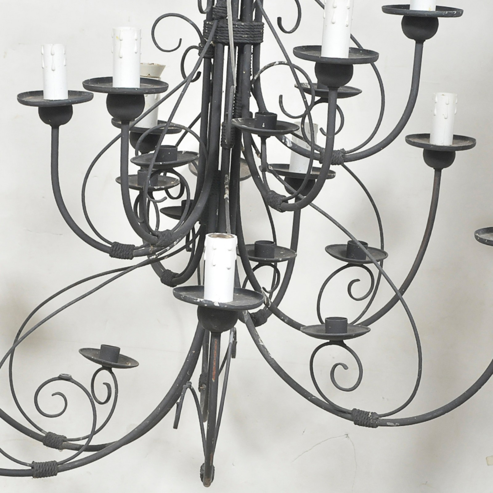 Lustre de teto estilo holandês para lâmpadas e velas em metal... - foto 2 de 2