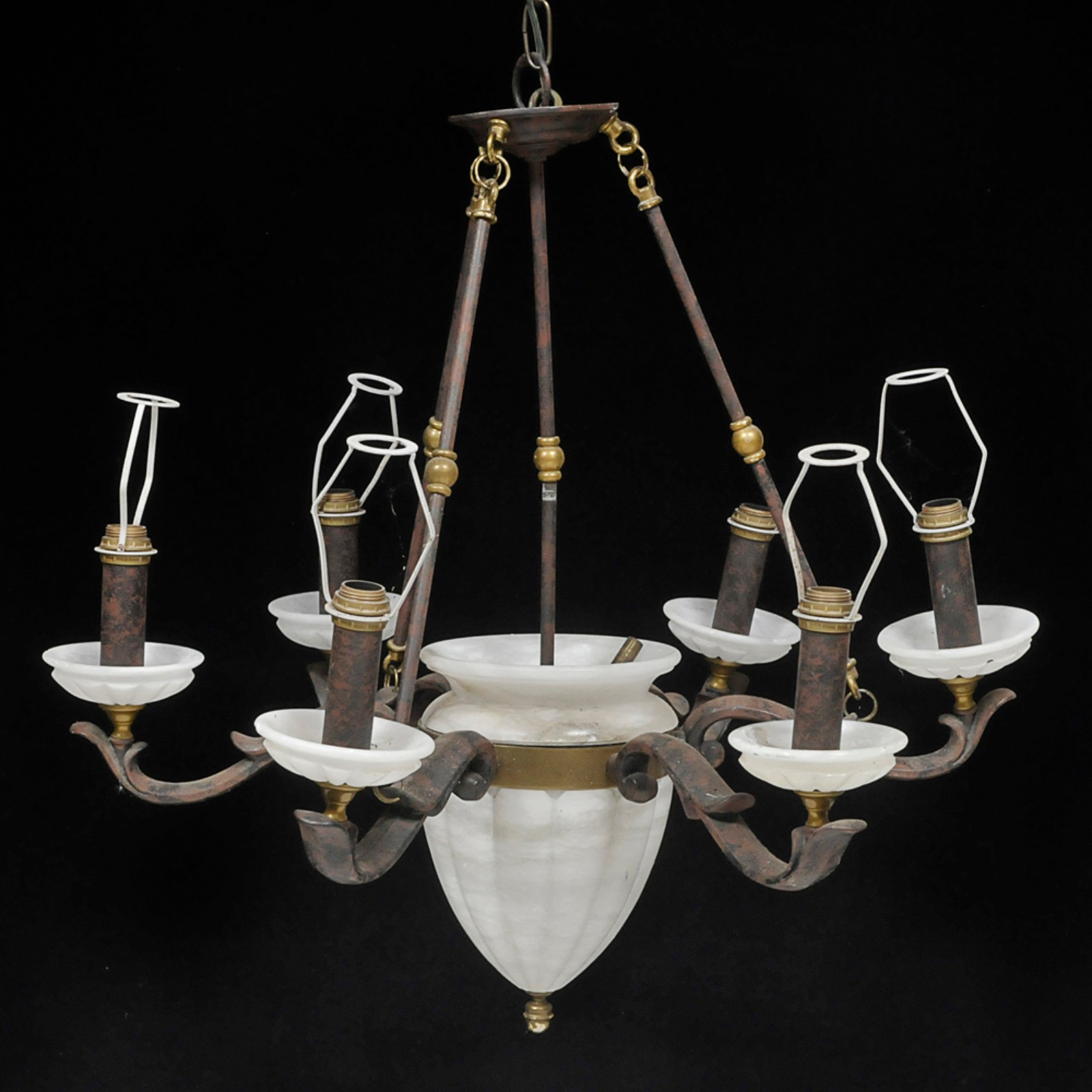 Lustre de teto europeu para 7 lâmpadas em bronze cinzelado com bojo... - foto 2 de 2