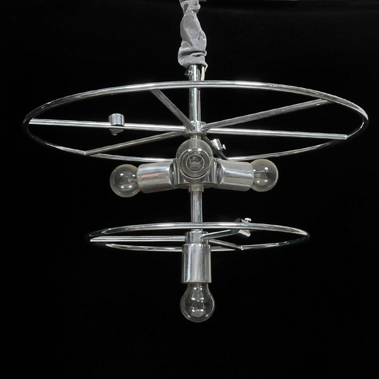 Lustre de teto estilo moderno em aço escorado para 4 lâmpadas... - foto 2 de 3