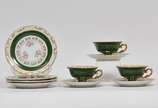 Porcelana Schmidt (1943),  - Lote composto por 7 xícaras de chá com pires  de coleção em porcelana nacional manufatura SCHMIDT nas cores branca e verde musgo predominante decorada