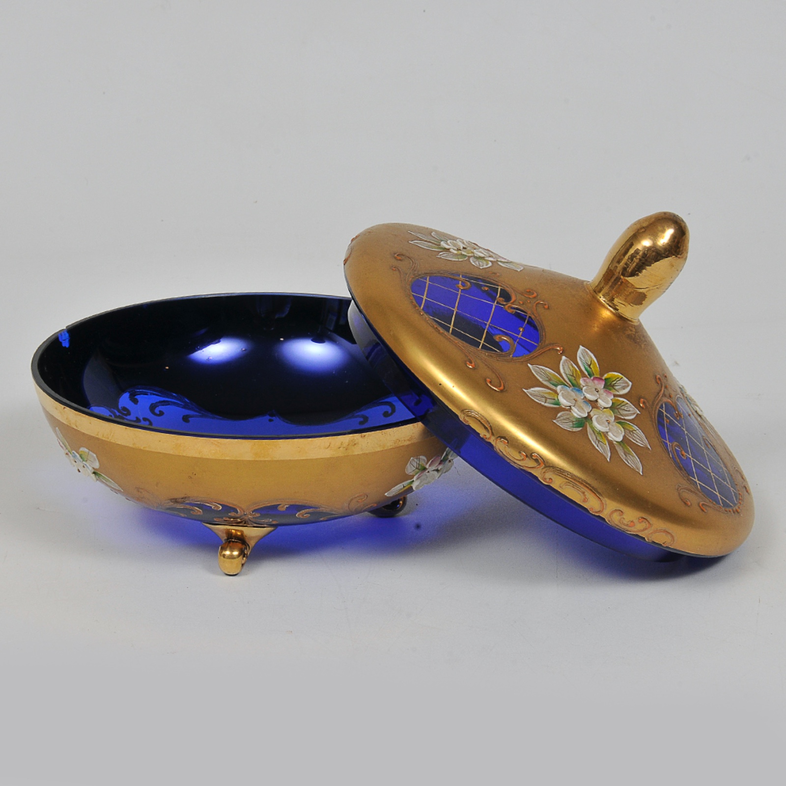 Bombonier em cristal veneziano azul cobalto e dourado com flores... - foto 2 de 4