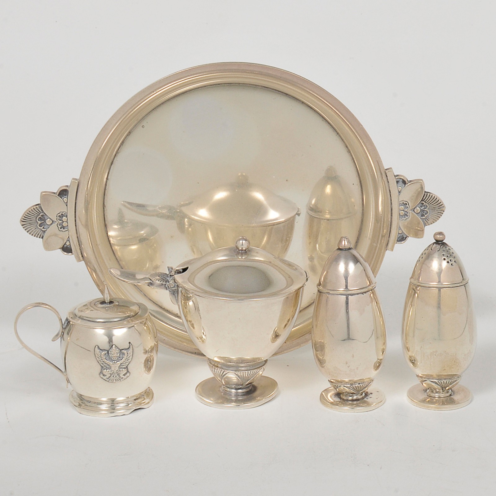 Georg Jensen - Conjunto de peças de mesa em prata dinamarquesa lisa... - foto 2 de 8