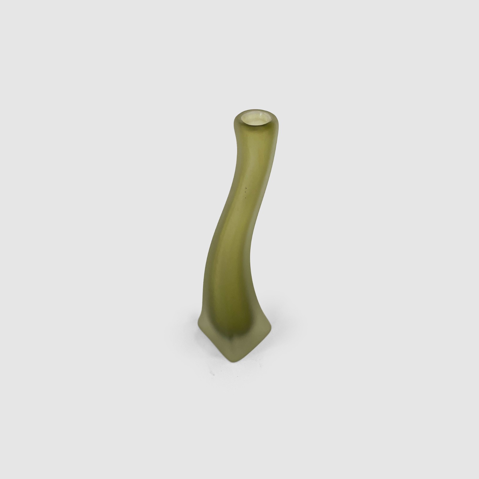 Solifleur em vidro artístico de murano na cor verde com design... - foto 3 de 4