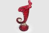 Antiga cornucópia em vidro de murano anos 40/50... - Antiga cornucópia em vidro de murano anos 40/50 nos tons tubo e translúcido com decoração na parte interna em bolhas e base em alto relevo. 