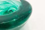KOSTA BODA,  - Pequeno bowl em vidro de Murano na cor verde e translúcido dito " Atoll"designer by Anna Ehner 