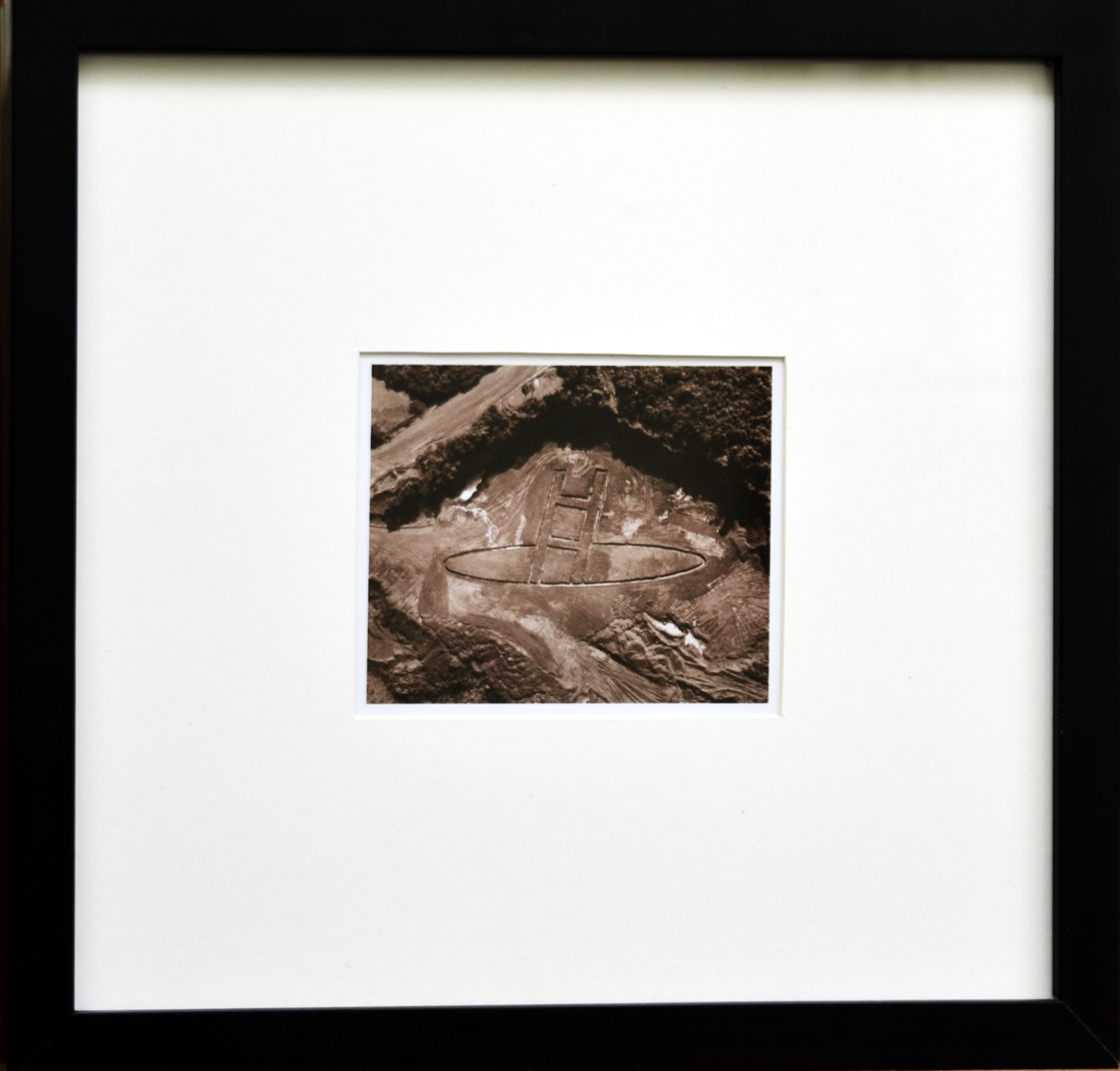  Vik Muniz (1961), "Carajás 4 - Mina de Ferro" - Séries Earthworks" , 2006 - foto 2 de 5