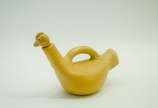 Garrafa em terracota com tampa representando ca... - Garrafa em terracota com tampa representando cabeça de galinha