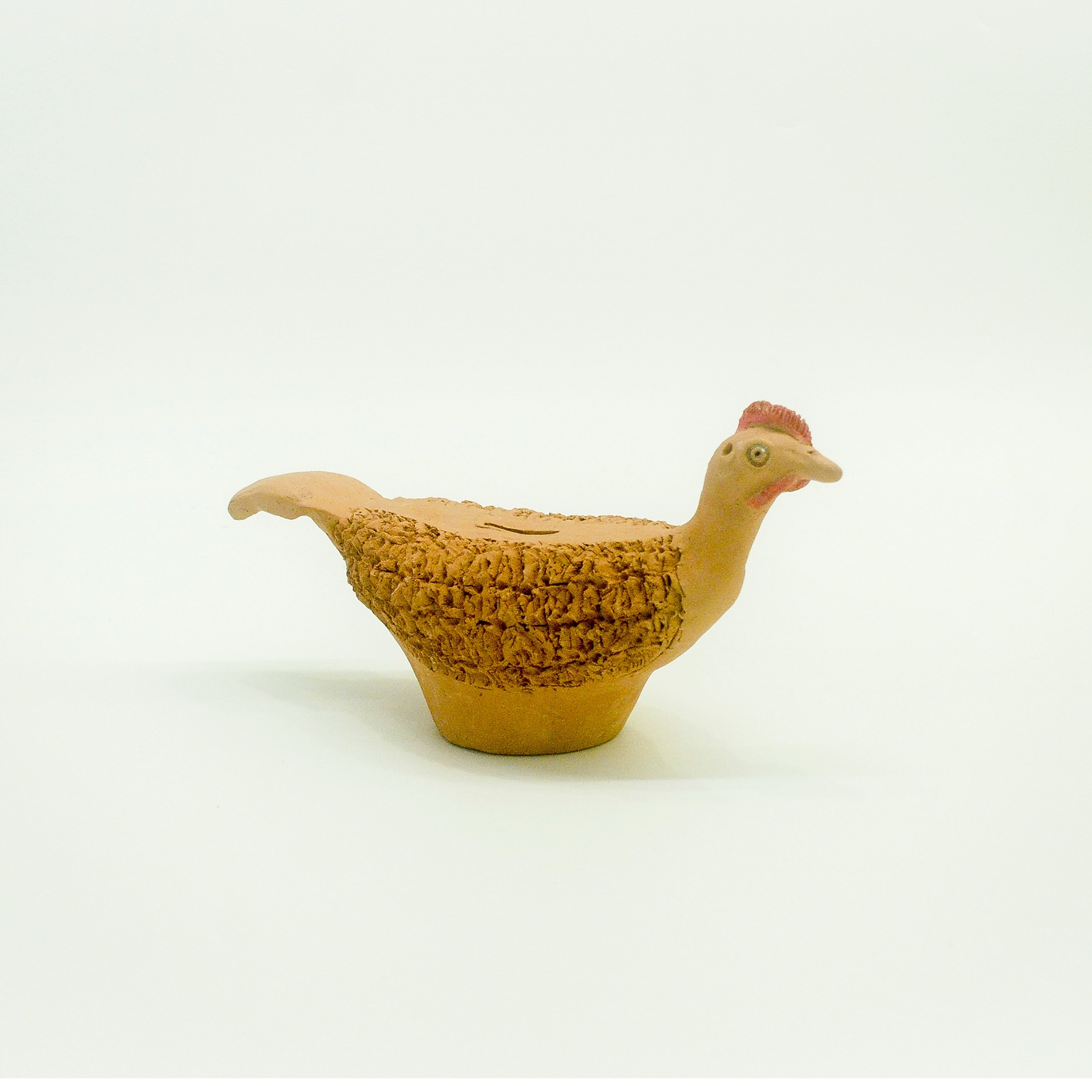 Cofre em terracota representando a figura de uma galinha - foto 1 de 5