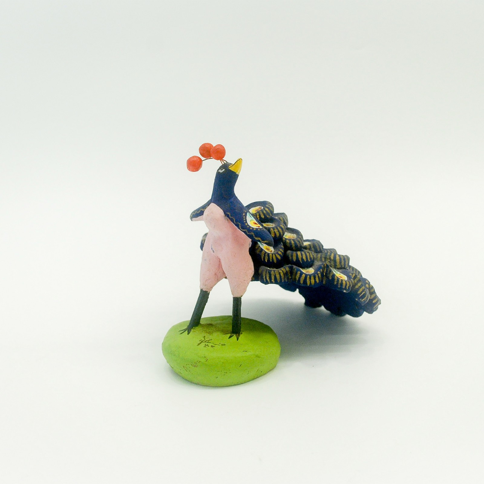 Pequena estatueta em terracota com pintura em acrílico representando... - foto 1 de 8