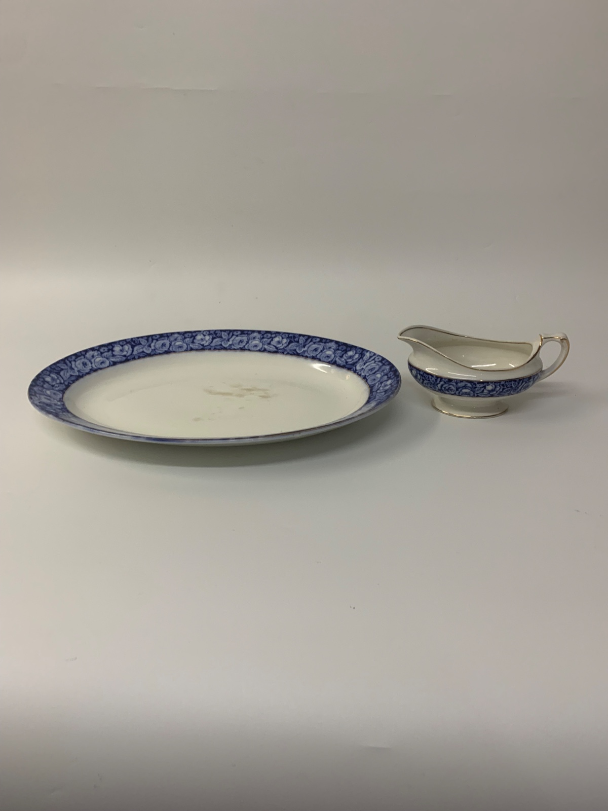 Lote composto por duas pecas em porcelana inglesa manufatura Grindley... - foto 2 de 5