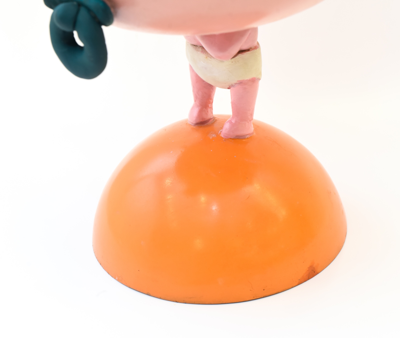 8/9