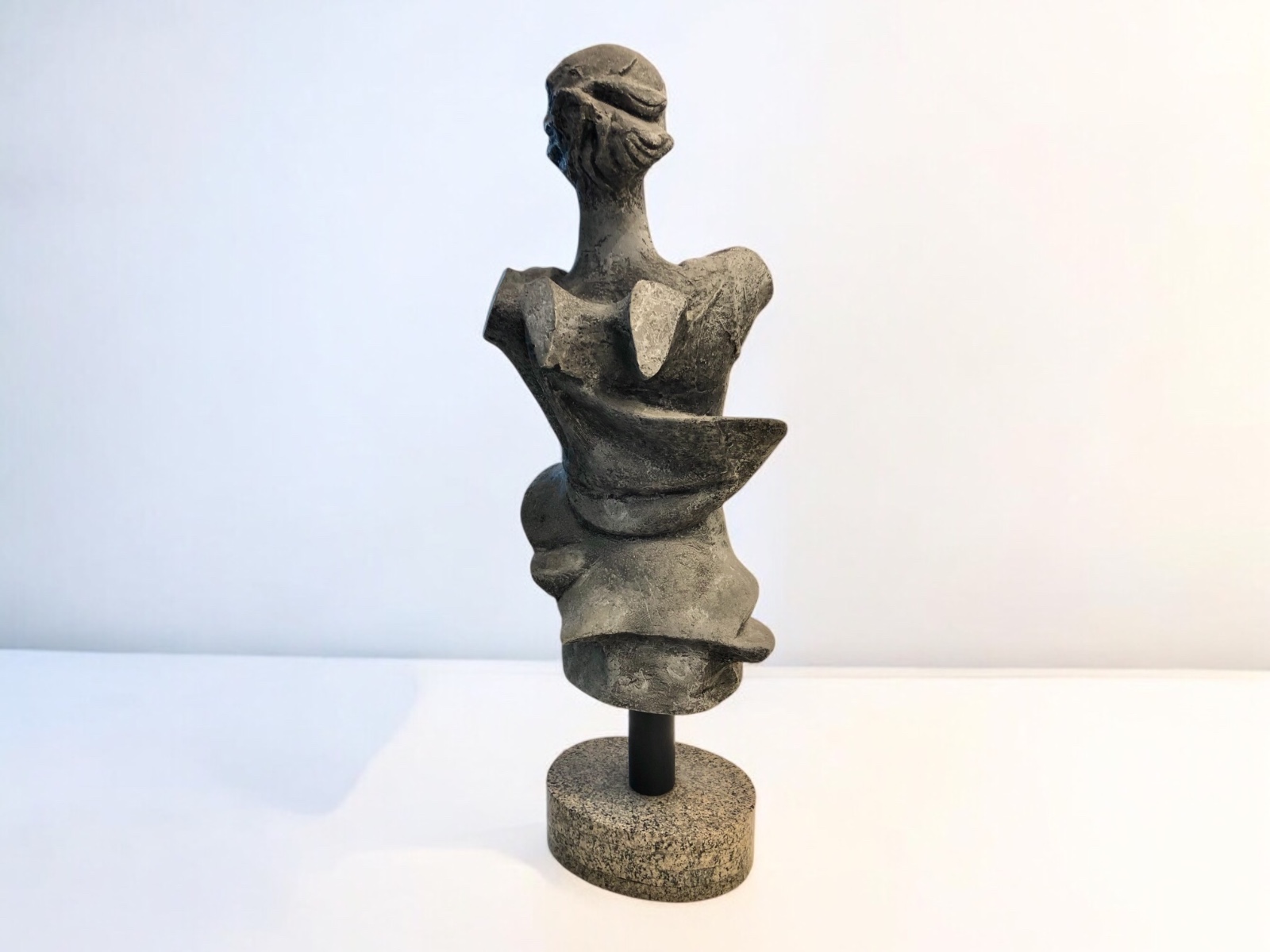 Alfredo Ceschiatti (1918-1989), Anjo, Déc. 50 - foto 6 de 7