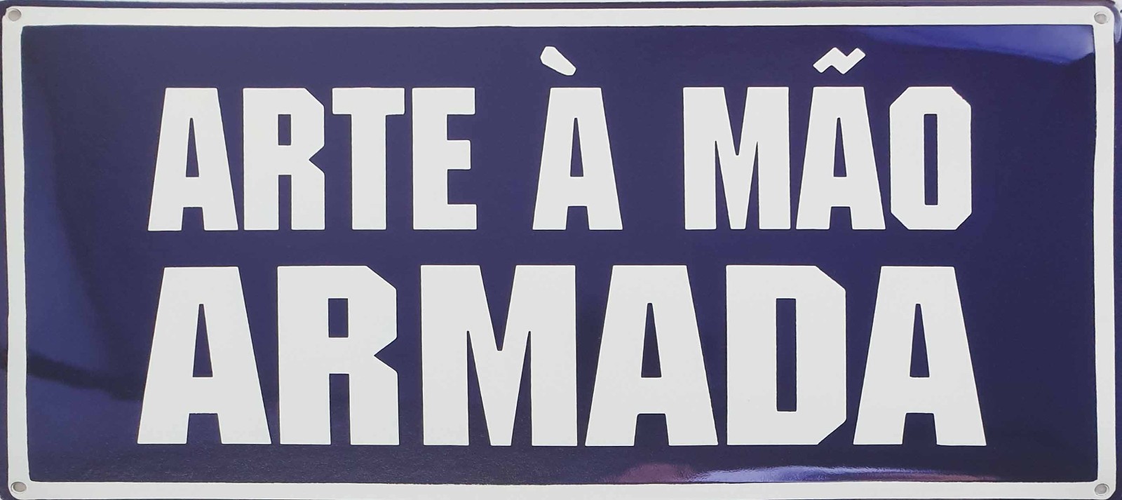 Arte à Mão Armada - foto 1 de 2