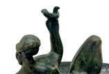 Sonia Ebling (1918-2006),  - Escultura em bronze <br>Ass. na peça<br>