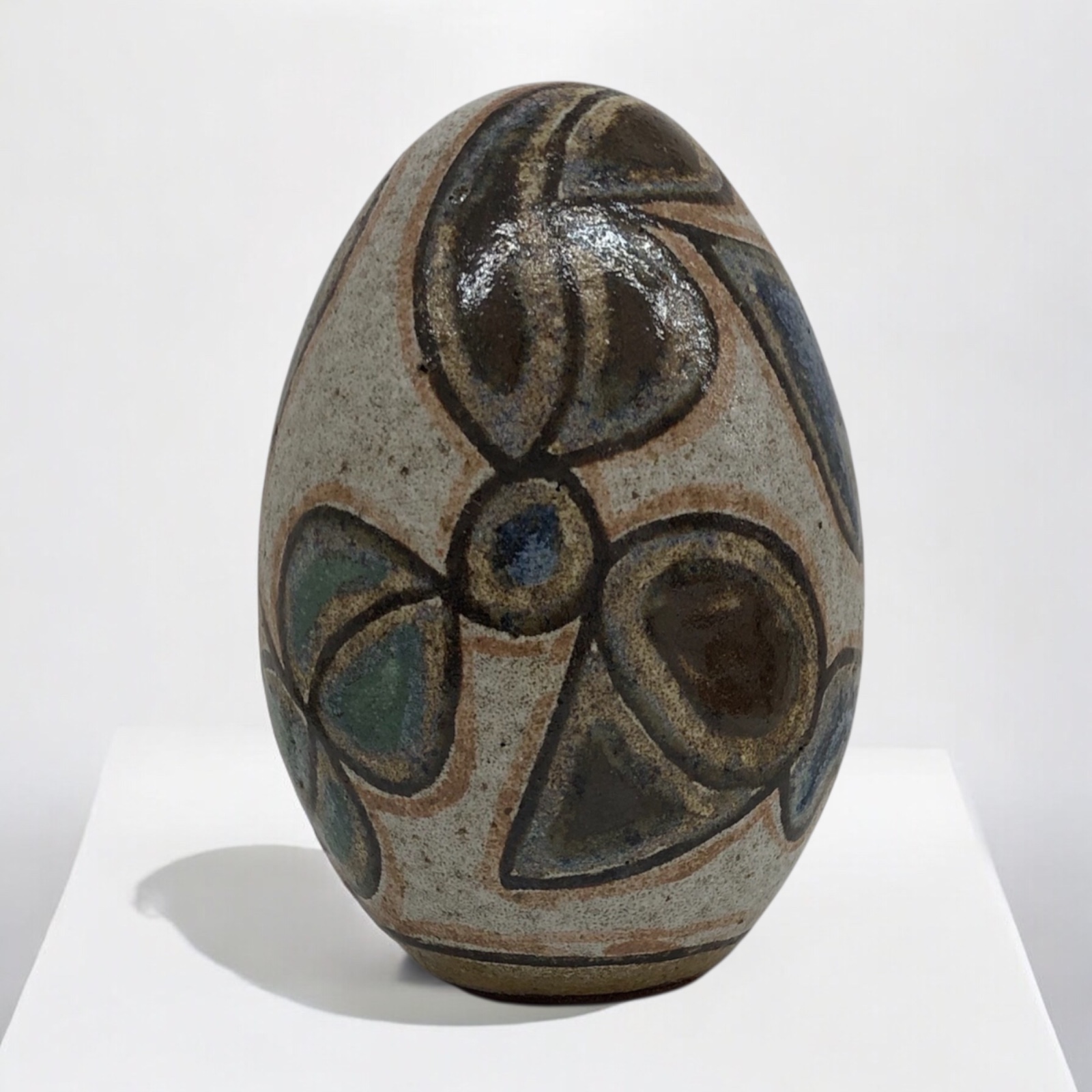 Francisco Brennand (1927-2019), Ovo - foto 1 de 7