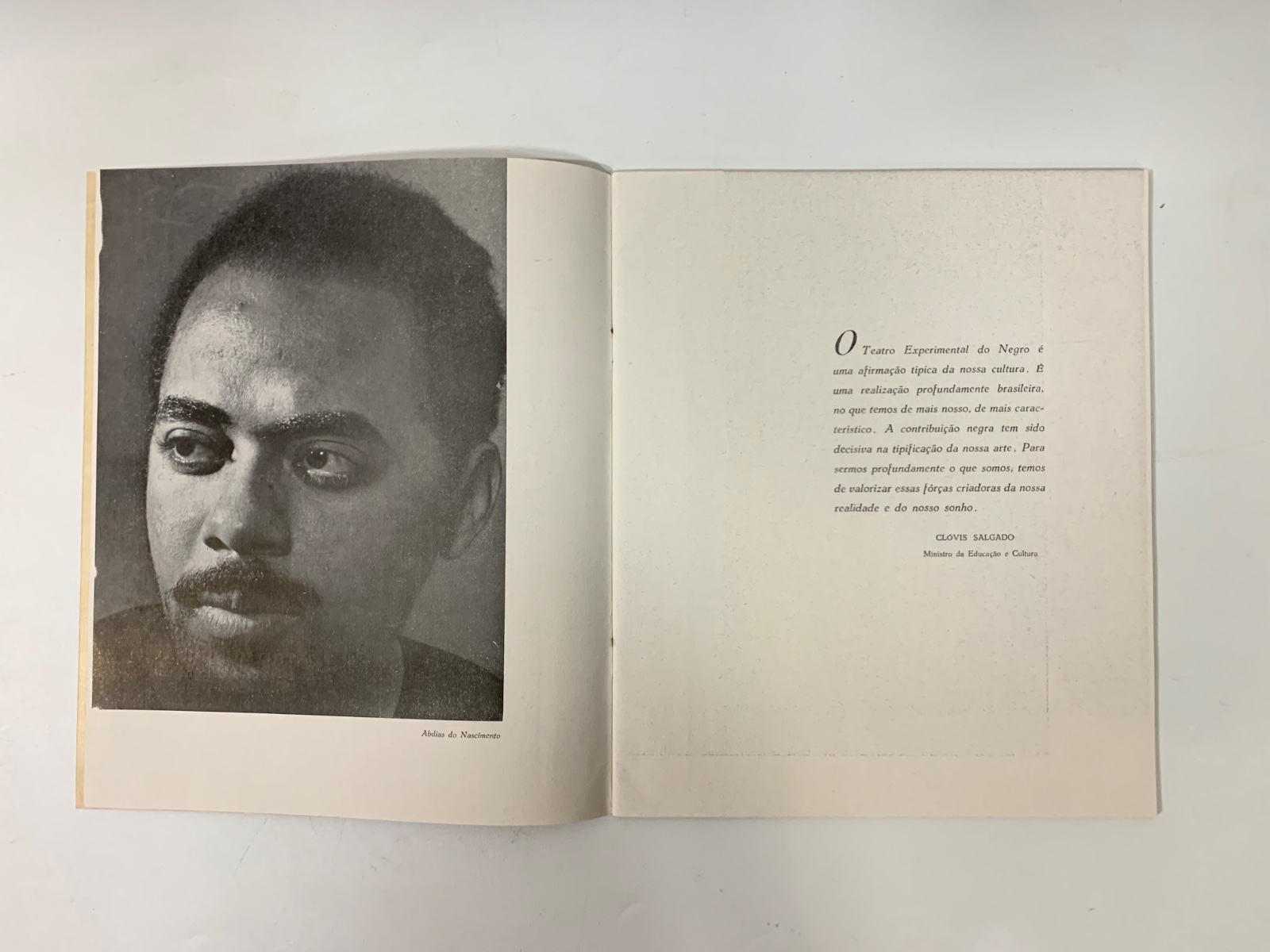 Enrico Bianco (1918-2013), Sortilégio, "Mistério Negro de Abdias do Nascimento". 1957 - foto 8 de 9