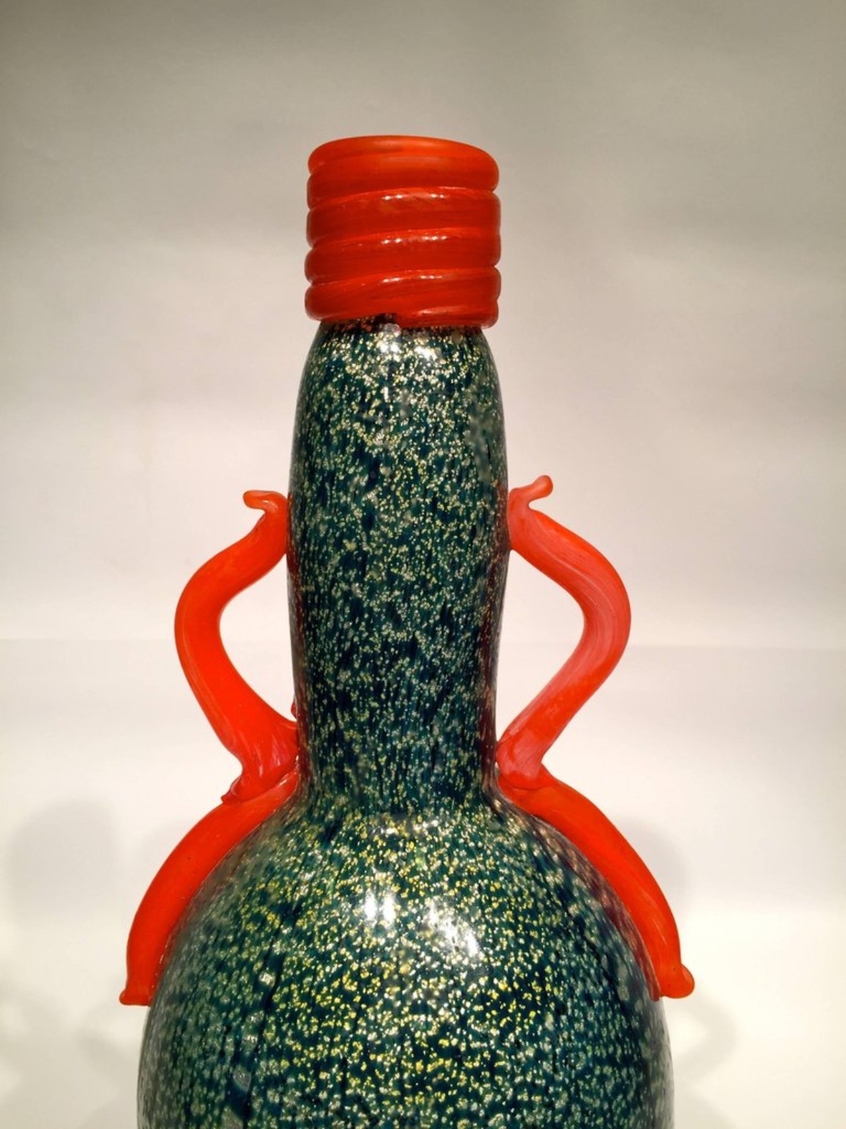 Raro vaso em vidro artistico soprado de Murano com técnicas multiplas... - foto 2 de 3