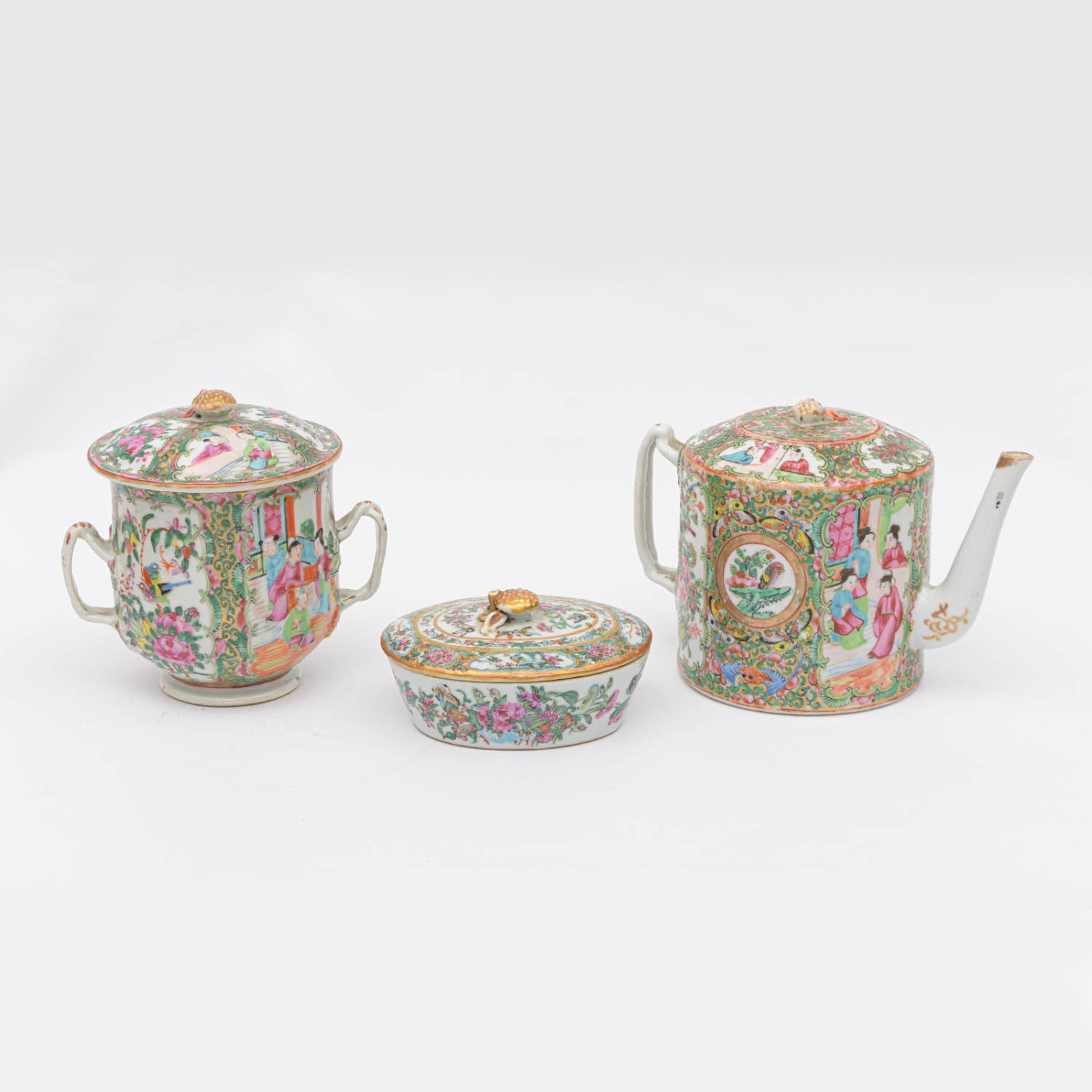 Conjunto com três peças em porcelana chinesa Mandarim - foto 2 de 2
