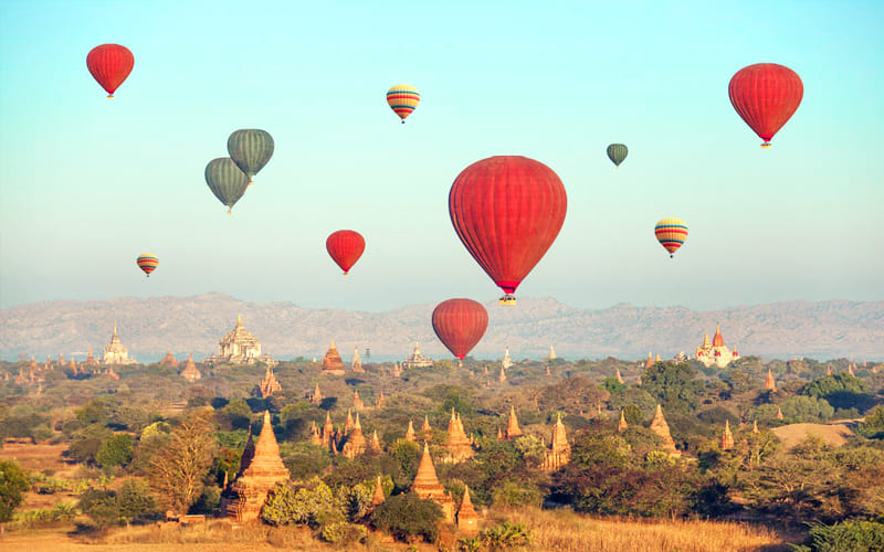 Los Globos en Bagan
